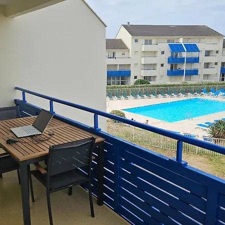 Lacanau, Bleu Marine, 2e Etage, Exceptionnels Car Balcon Face Et Vue Ocean Avec Piscine ! Et Avec Parking Reserve דירה