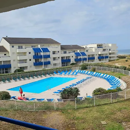 Lacanau, Bleu Marine, 2e Etage, Exceptionnels Car Balcon Face Et Vue Ocean Avec Piscine ! Et Avec Parking Reserve לאקאנו