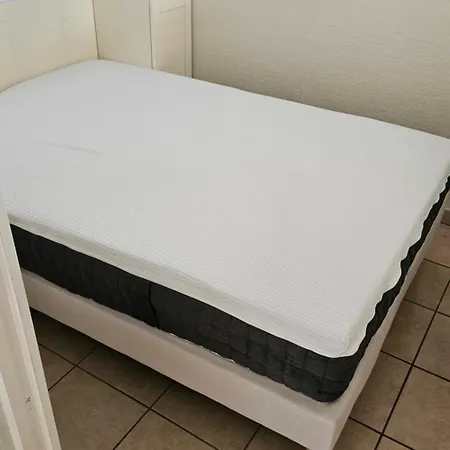 Lacanau, Bleu Marine, 2e Etage, Exceptionnels Car Balcon Face Et Vue Ocean Avec Piscine ! Et Avec Parking Reserve דירה לאקאנו