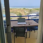 Apartment Lacanau, Bleu Marine, 2e Etage, Exceptionnels Car Balcon Face Et Vue Ocean Avec Piscine ! Et Avec Parking Reserve *