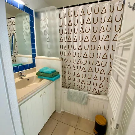 Apartamento Lacanau, Bleu Marine, 2e Etage, Exceptionnels Car Balcon Face Et Vue Ocean Avec Piscine ! Et Avec Parking Reserve *