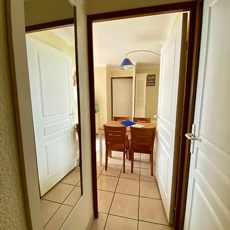 Lacanau, Bleu Marine, 2e Etage, Exceptionnels Car Balcon Face Et Vue Ocean Avec Piscine ! Et Avec Parking Reserve Apartamento Lacanau