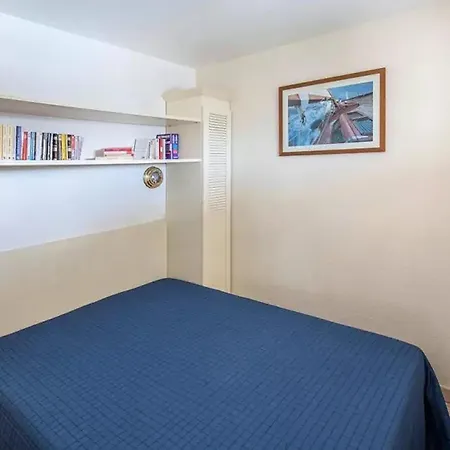 Lacanau, Bleu Marine, 2e Etage, Exceptionnels Car Balcon Face Et Vue Ocean Avec Piscine ! Et Avec Parking Reserve לאקאנו
